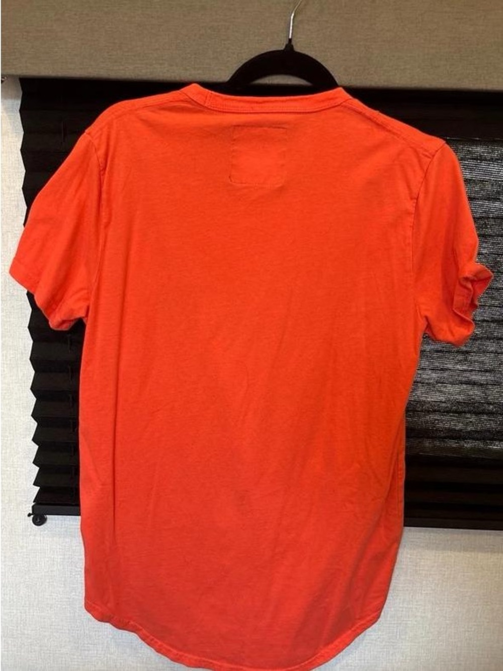 Lulu's Men's Bright Orange Short Sleeve Tee